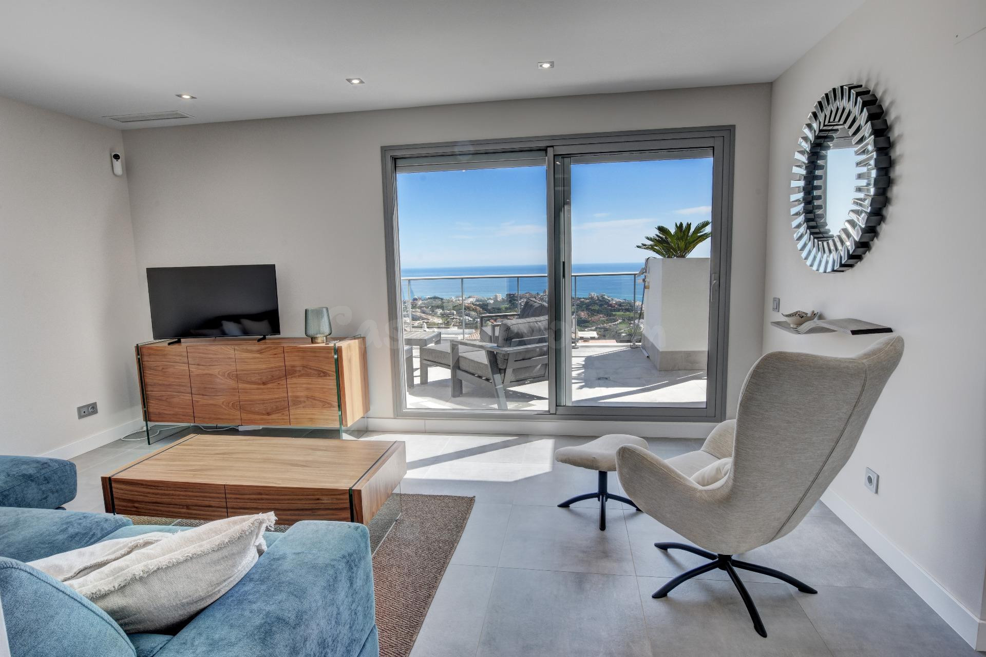 Atico Moderno de Esquina con Vistas Panoramicas al Mar y cen - foto 23