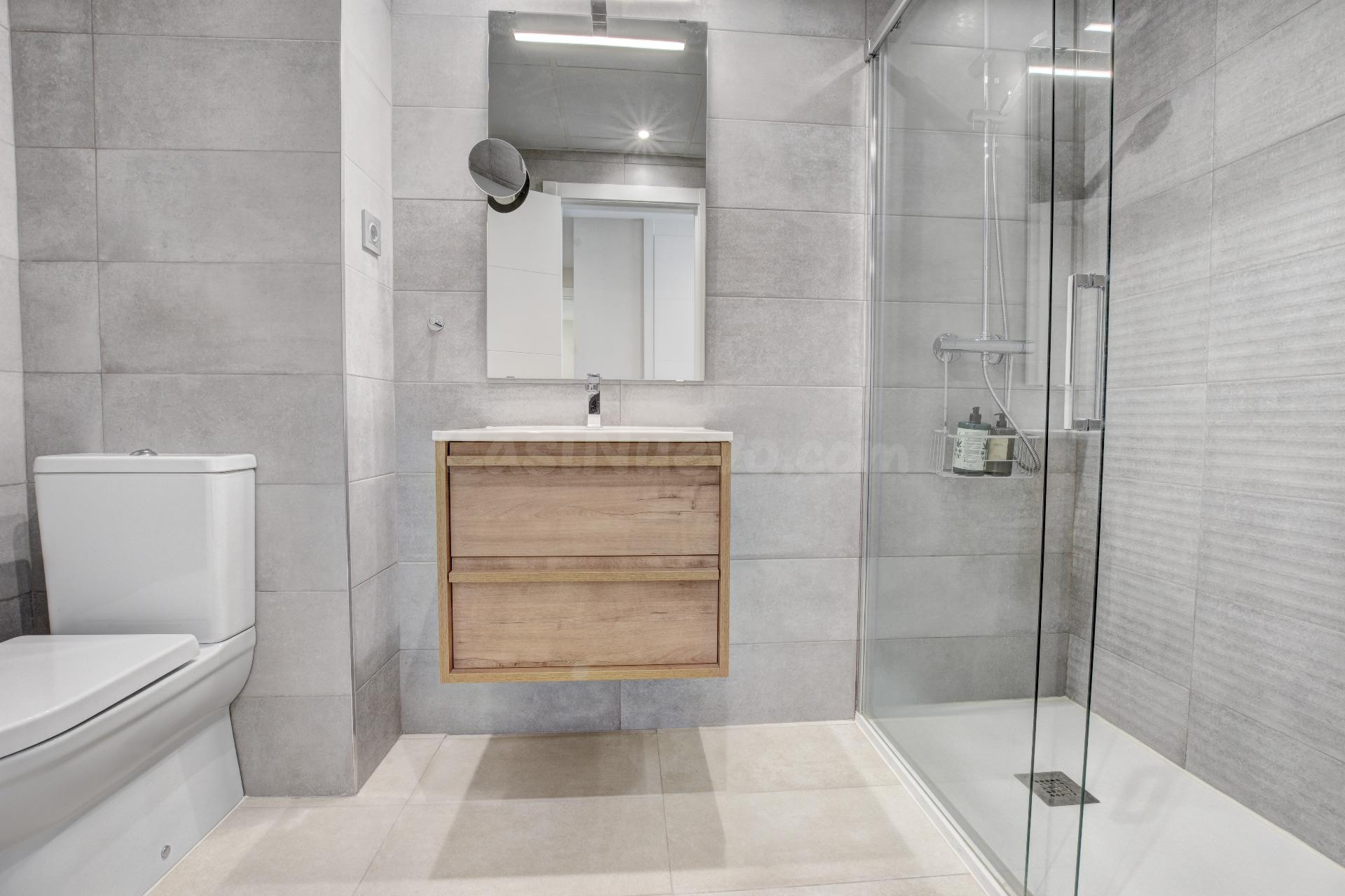 Atico Moderno de Esquina con Vistas Panoramicas al Mar y cen - foto 31