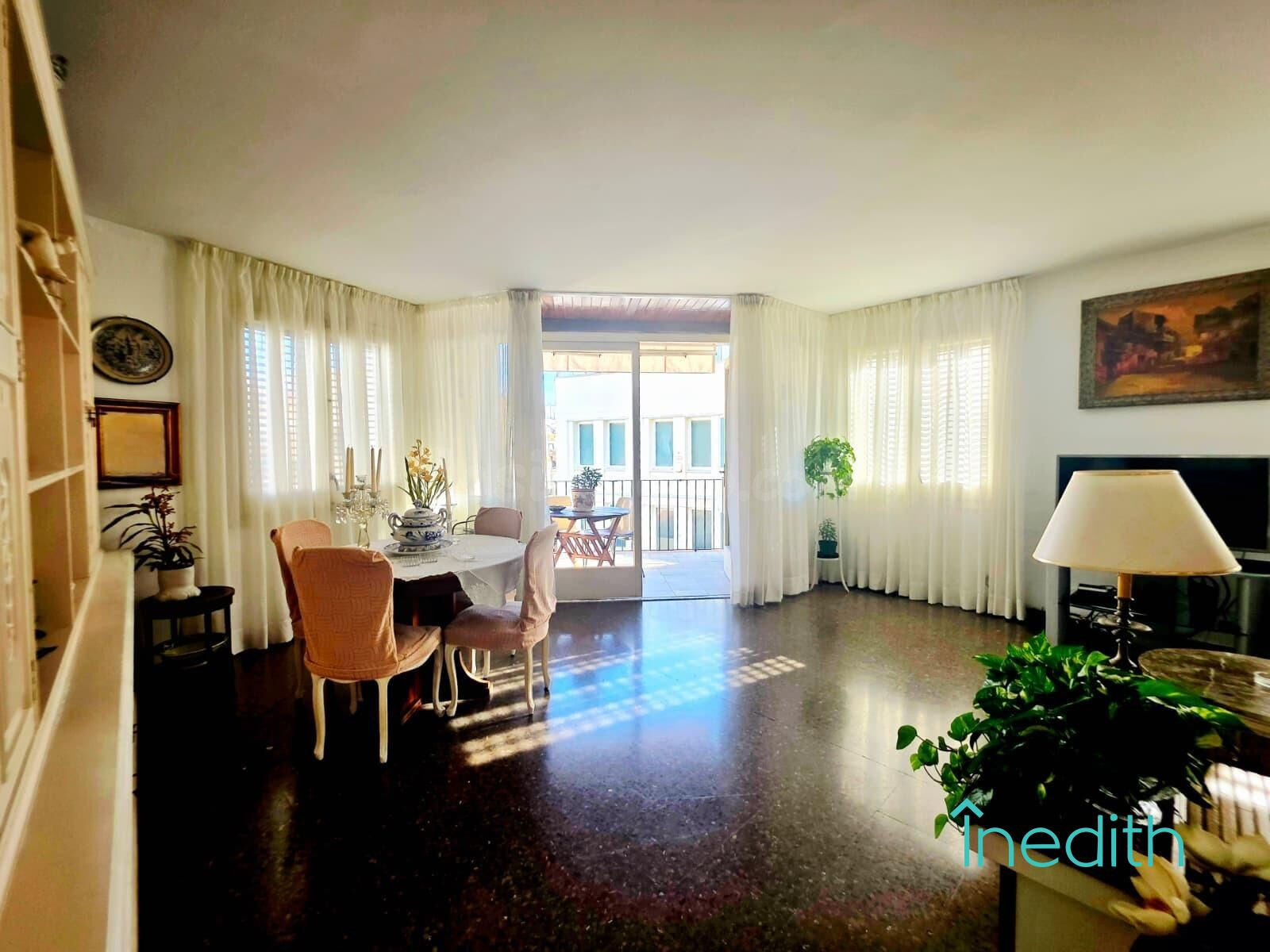 Bonito piso histórico en el centro de Sitges, pieza única. - foto 9