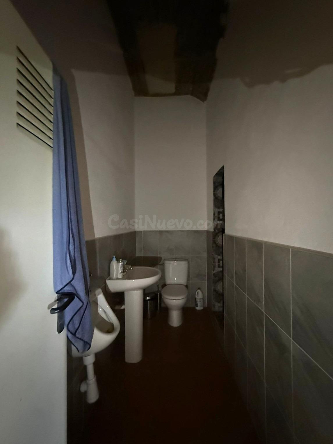 Fabuloso local en Villafranca para montar tu idea de negocio - foto 9