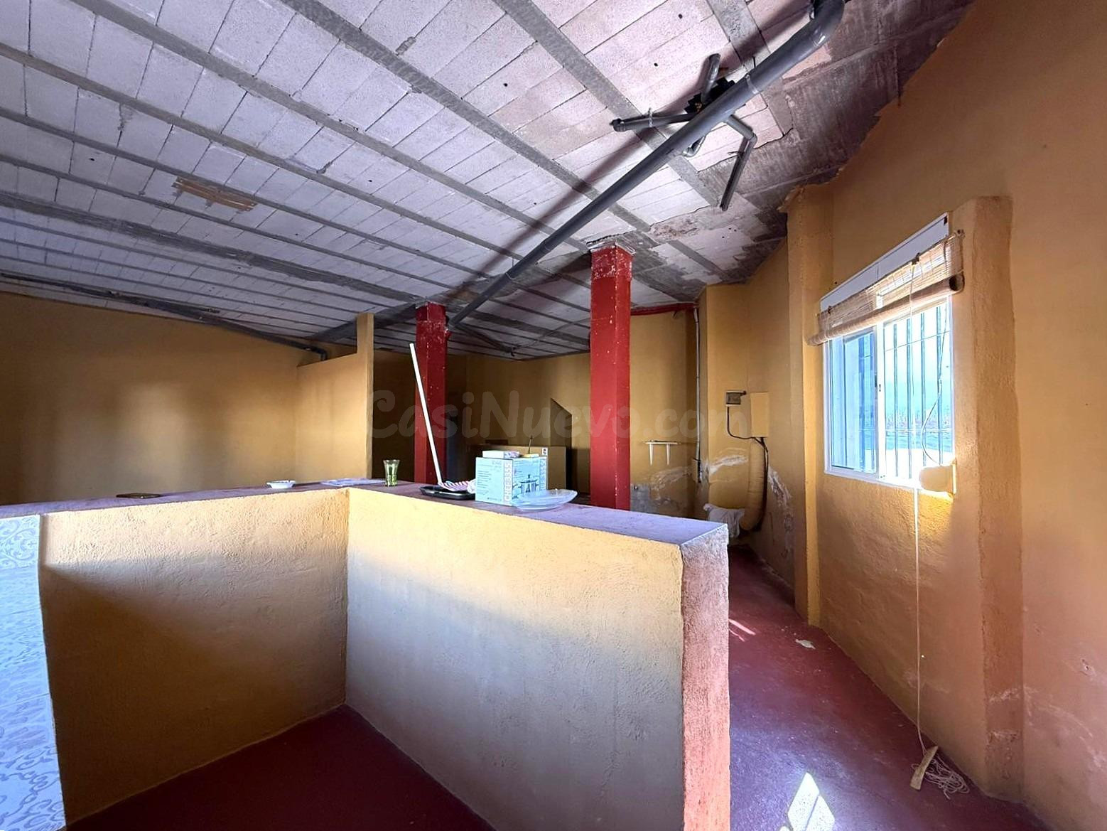 Fabuloso local en Villafranca para montar tu idea de negocio - foto 10