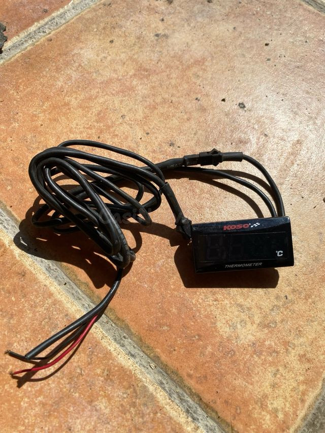 Termómetro Koso para moto
