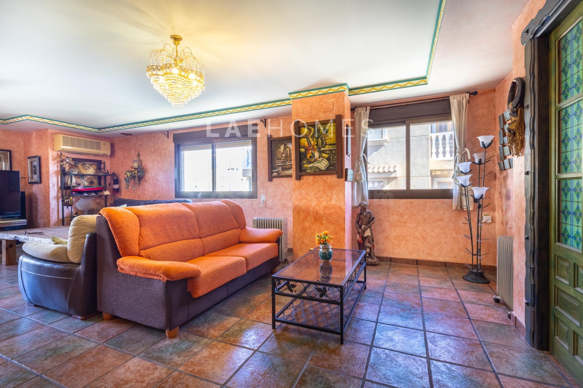 Edificio con local en venta en El Campello - foto 7