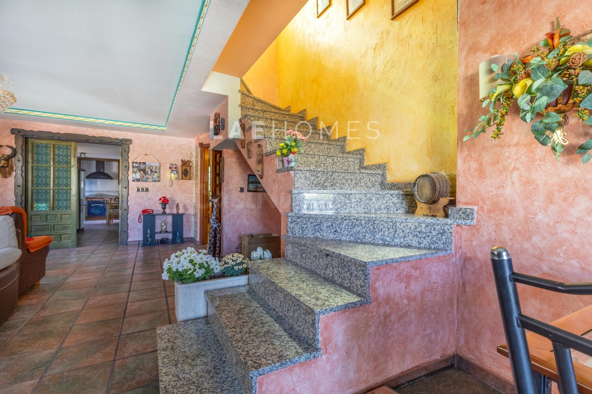 Edificio con local en venta en El Campello - foto 13