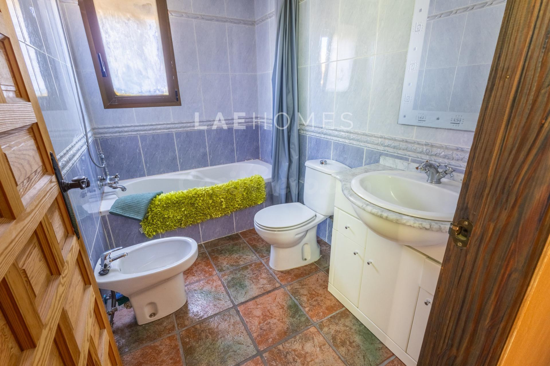 Edificio con local en venta en El Campello - foto 29