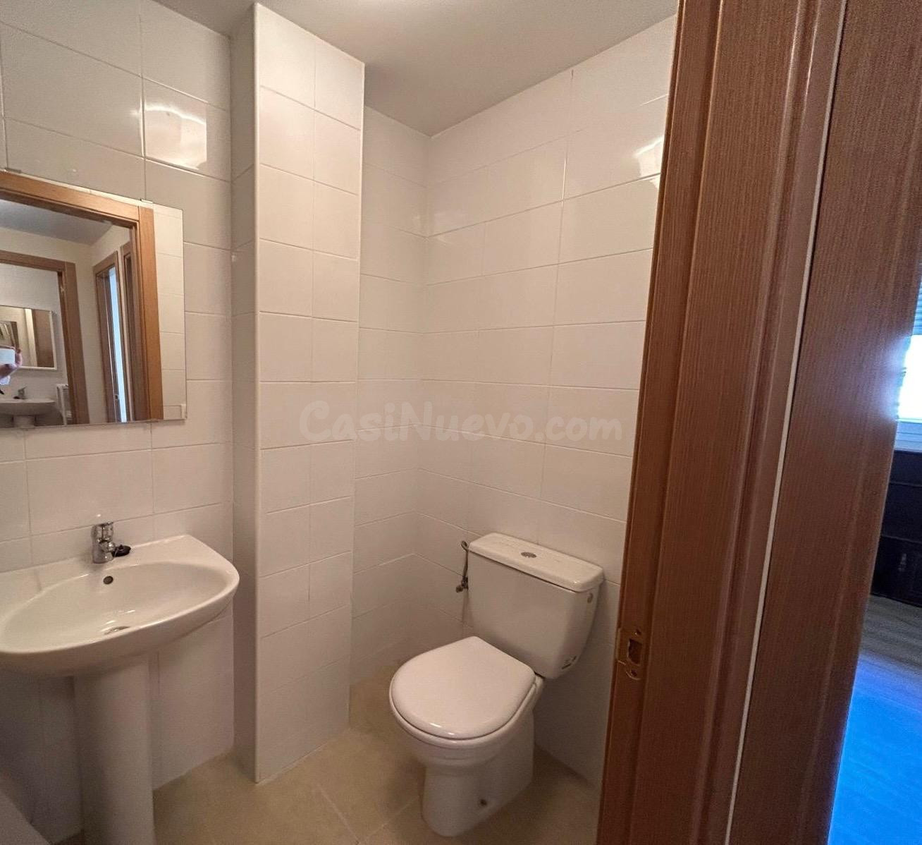 ALQUILER DE VPO EN ROSALES DEL CANAL - foto 11