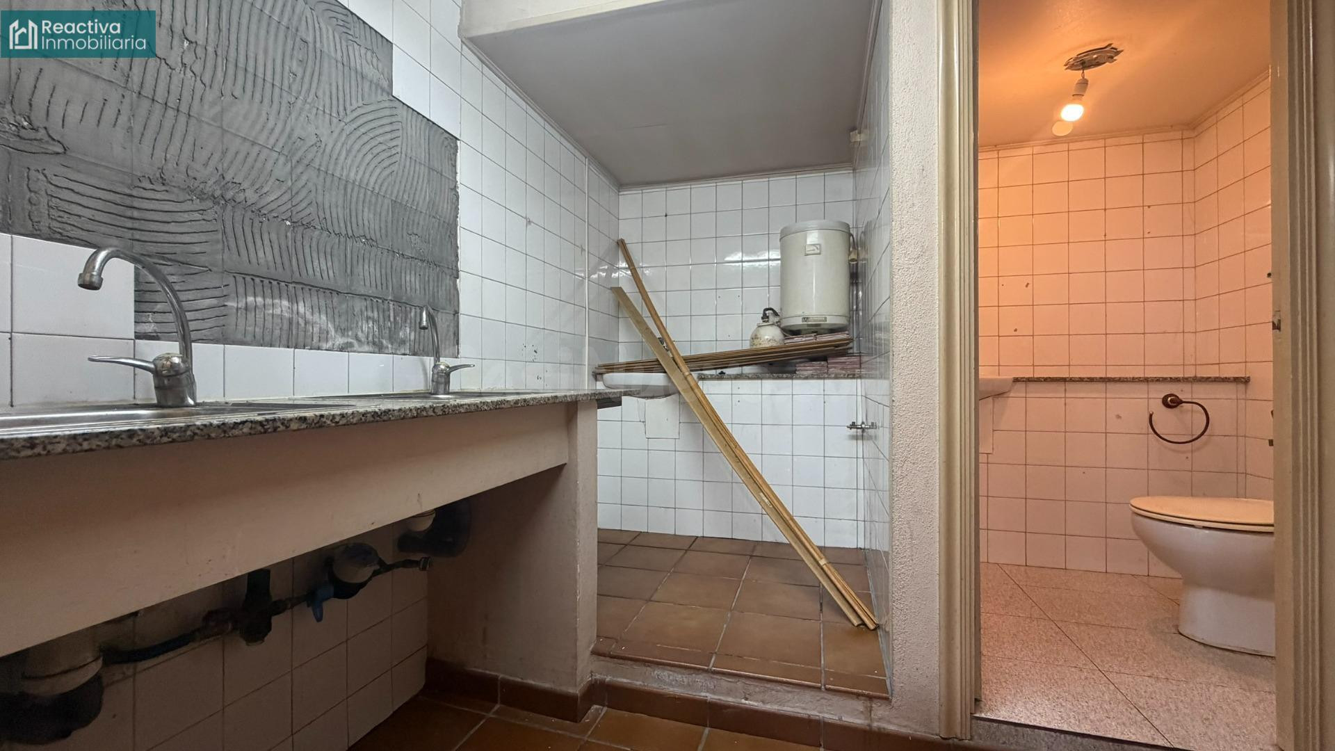 LOCAL COMERCIAL EN CENTRO DE SANTIAGO - foto 10