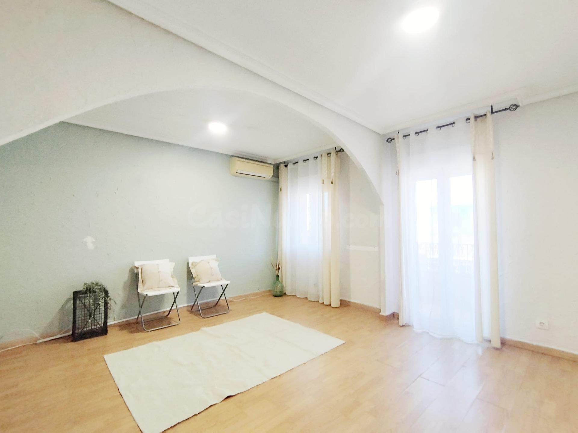 Piso para entrar a vivir al principio de Reyes Católicos - foto 4