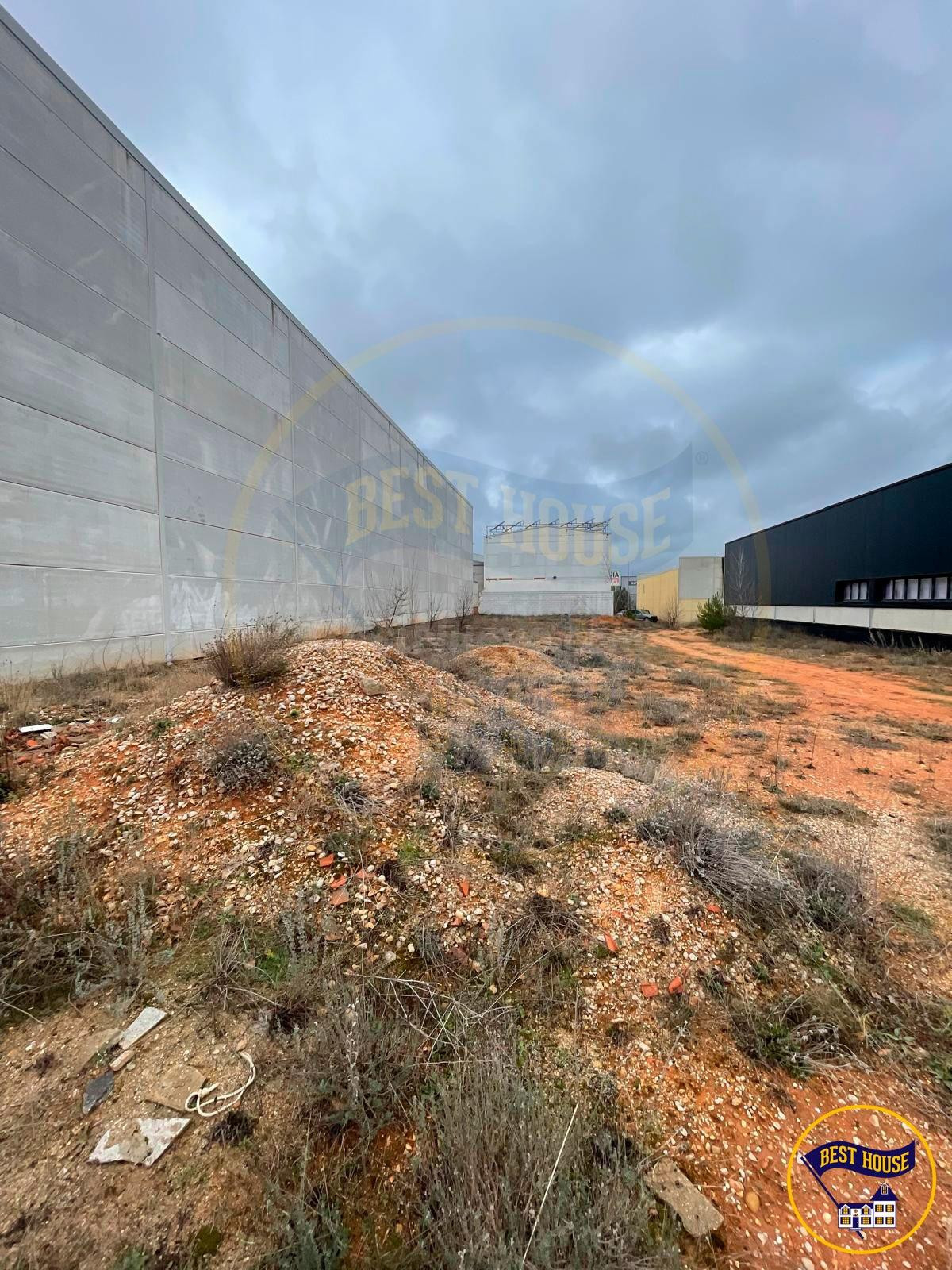 VENTA DE PARCELA EN POLIGONO SEPES - foto 2