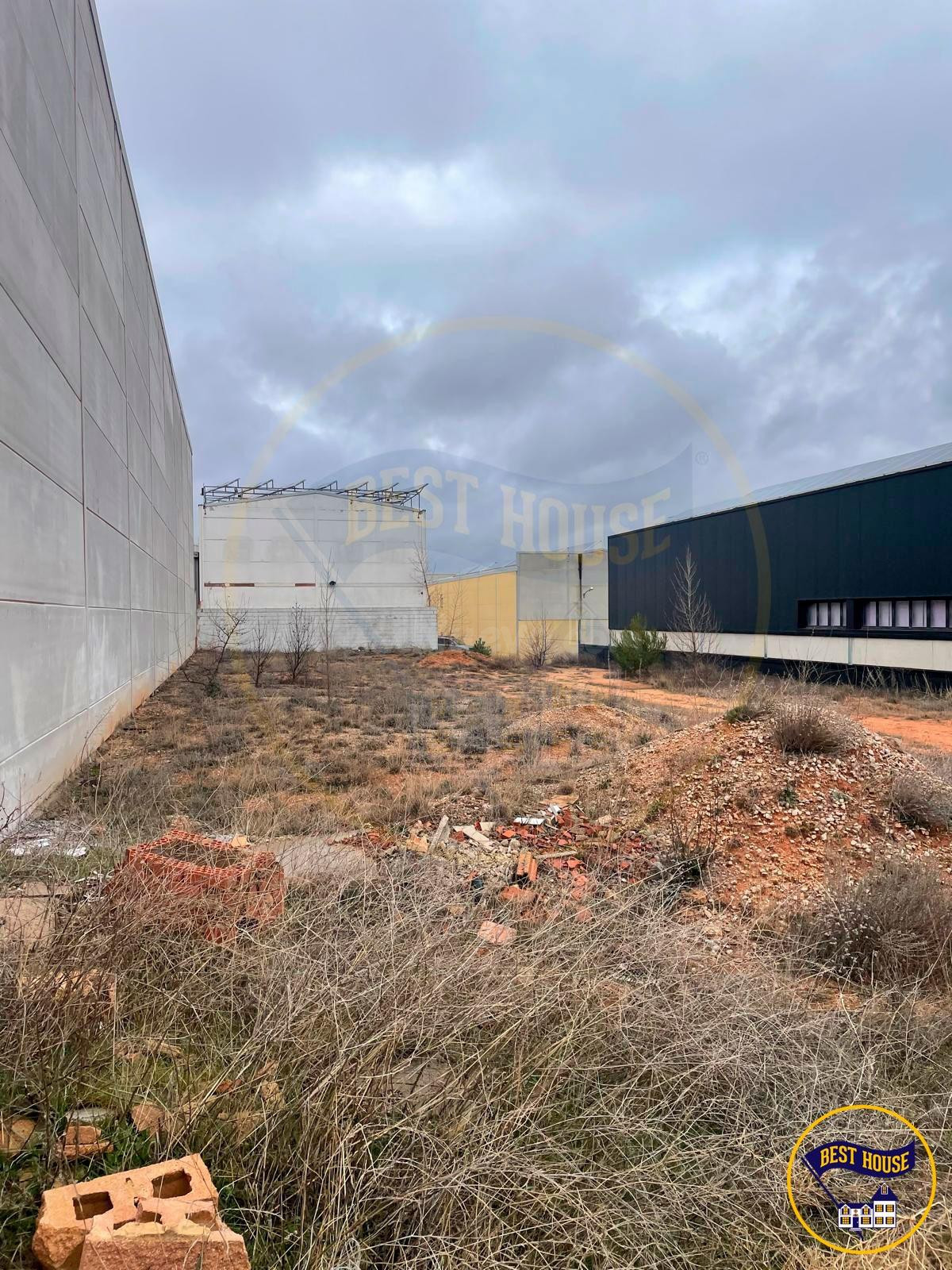 VENTA DE PARCELA EN POLIGONO SEPES - foto 4