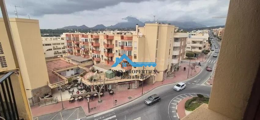 Piso de Esquina Todo Exterior con Vistas al Mar en Alfaz del