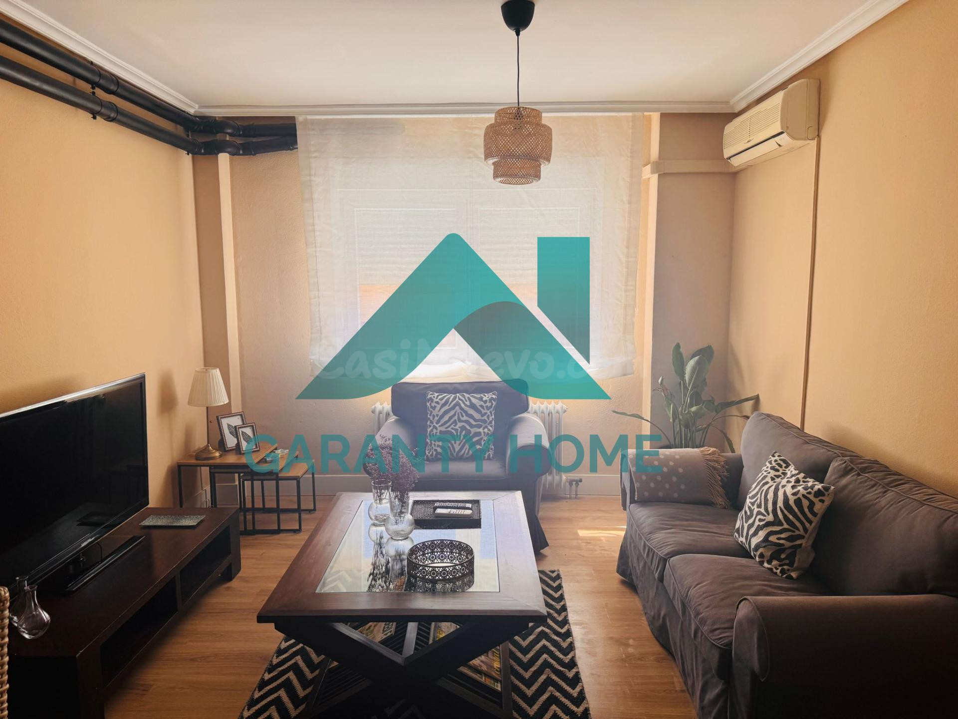 ✨ ¡SE ALQUILA APARTAMENTO REFORMADO EN PLENO CENTRO DE CÁCERES!