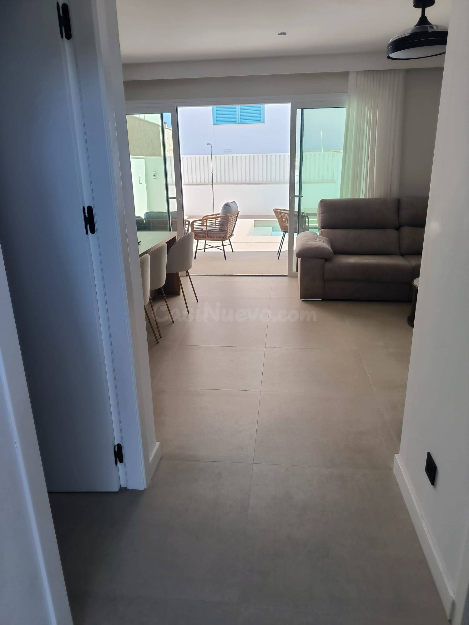 BUNGALOW DE NUEVA CONSTRUCCIÓN A 300M DE LA PLAYA - foto 4