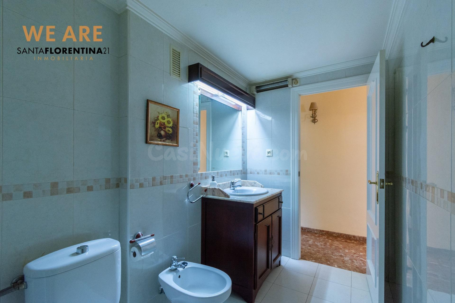 ESPECTACULAR VIVIENDA EN PLENO CENTRO DE CARTAGENA CON VISTA - foto 34