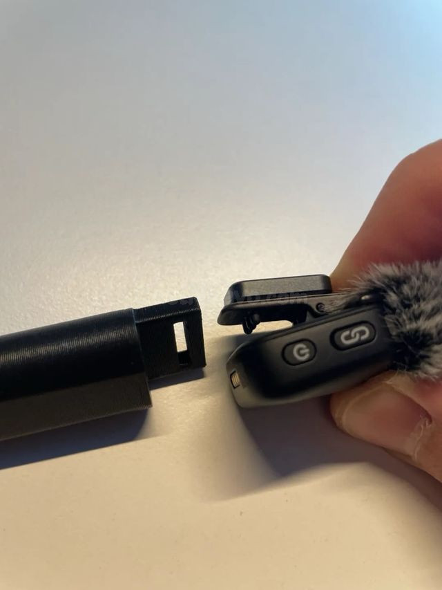 Mango Micrófono DJI con Click  ¡Sujeción Sencilla y Segura! - foto 2