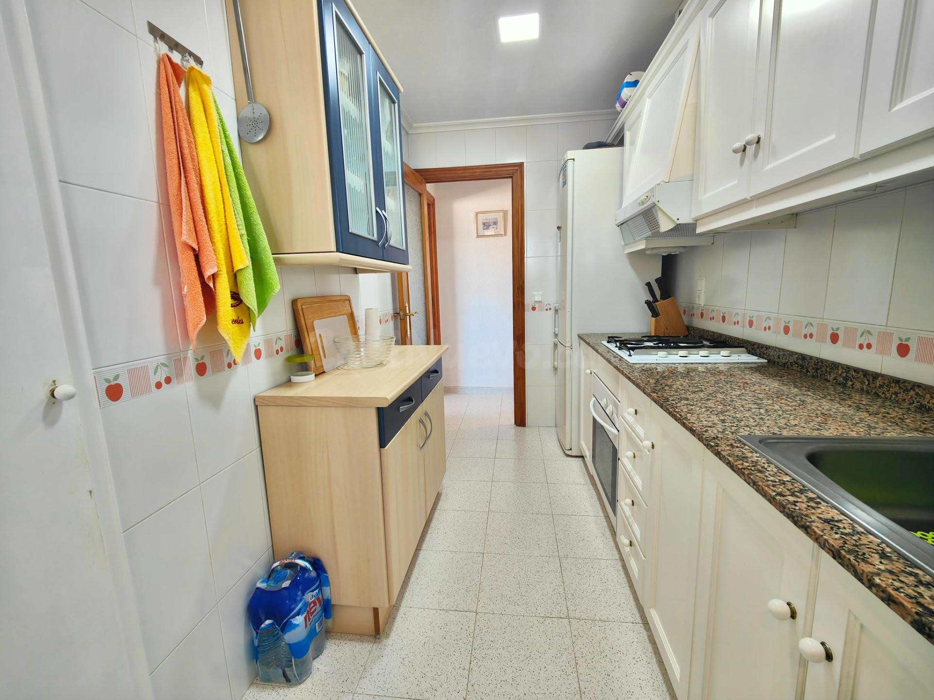 AMPLIO APARTAMENTO MUY LUMINOSO Y HERMOSAS VISTAS AL MAR - foto 28