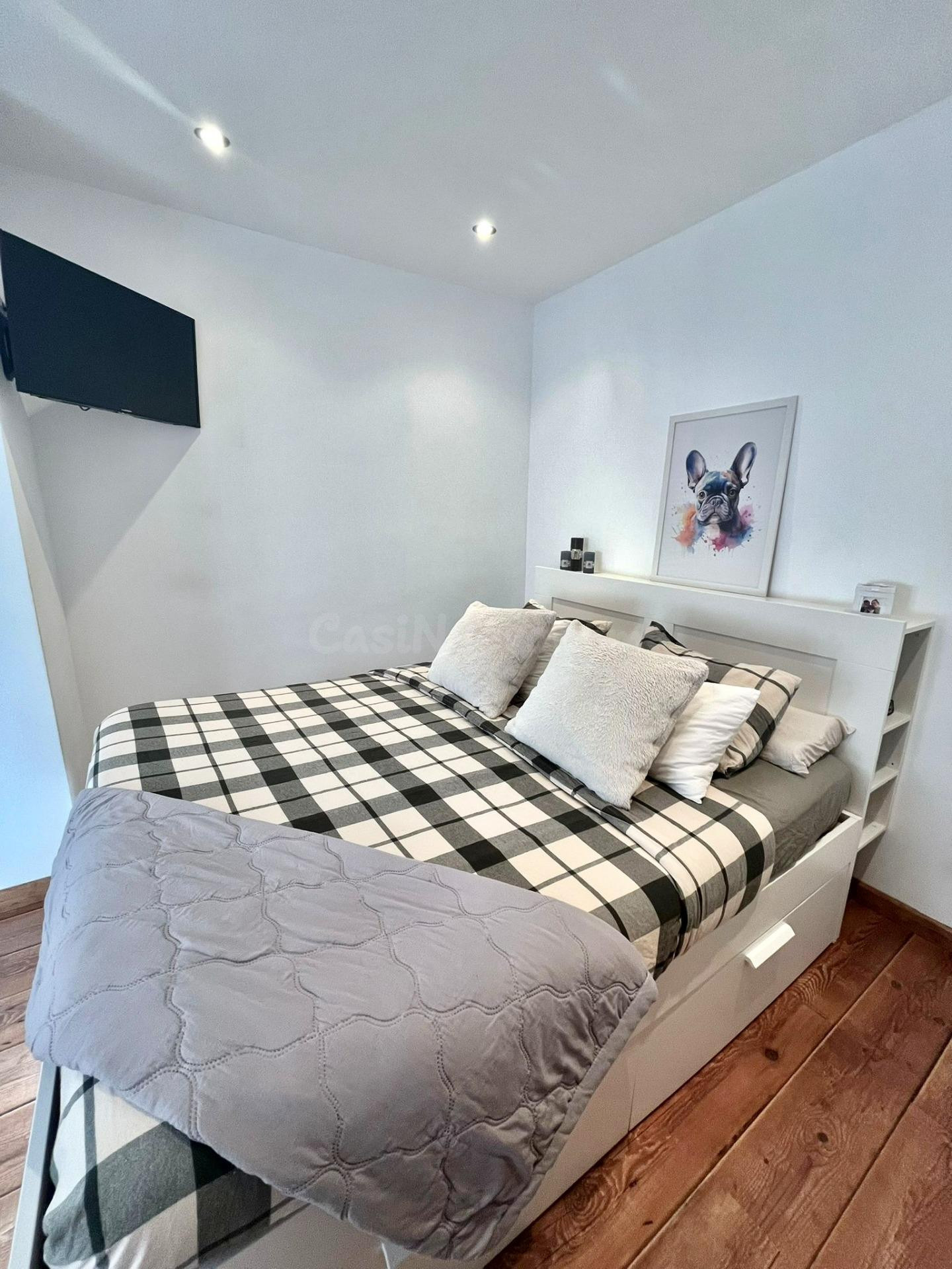 PRECIOSO PISO COMPLETAMENTE RENOVADO, CENTRICO Y LUMINOSO - foto 10