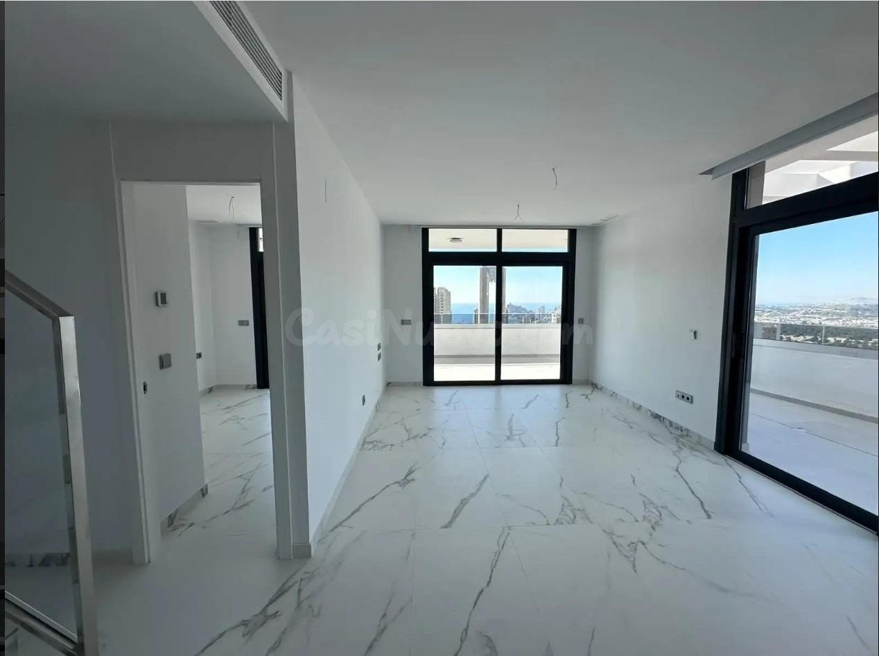 ÁTICO DÚPLEX EN EAGLE TOWER CON VISTAS INFINITAS DE BENIDORM - foto 12