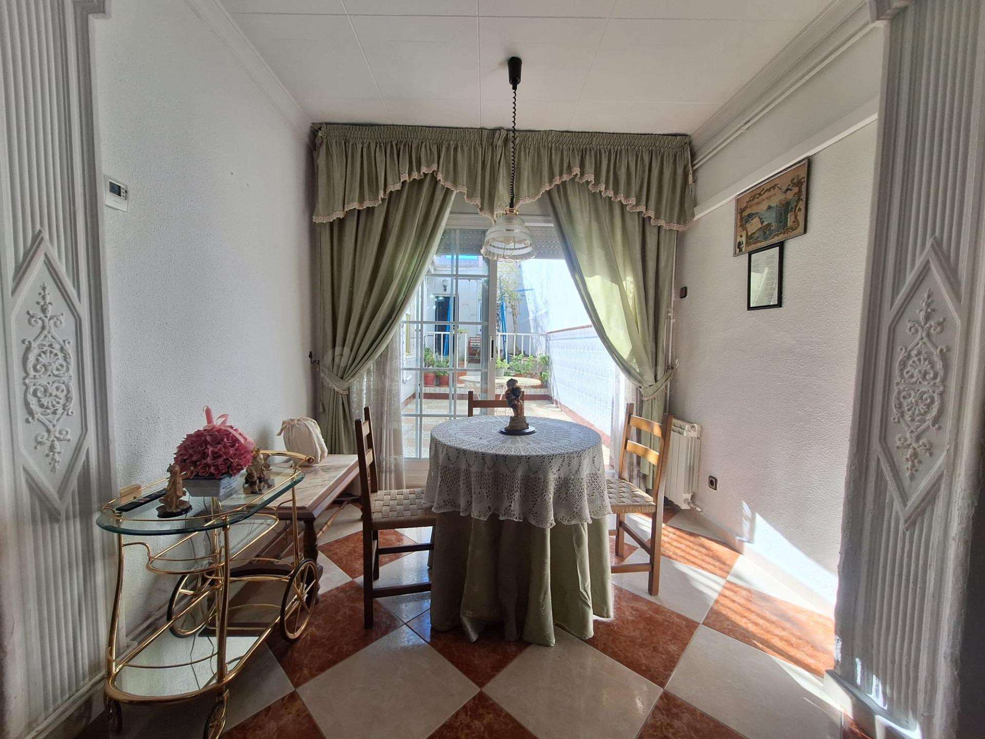 MAGNIFICA CASA CON PATIO Y AMPLIAS TERRAZAS EN POBLENOU - foto 5