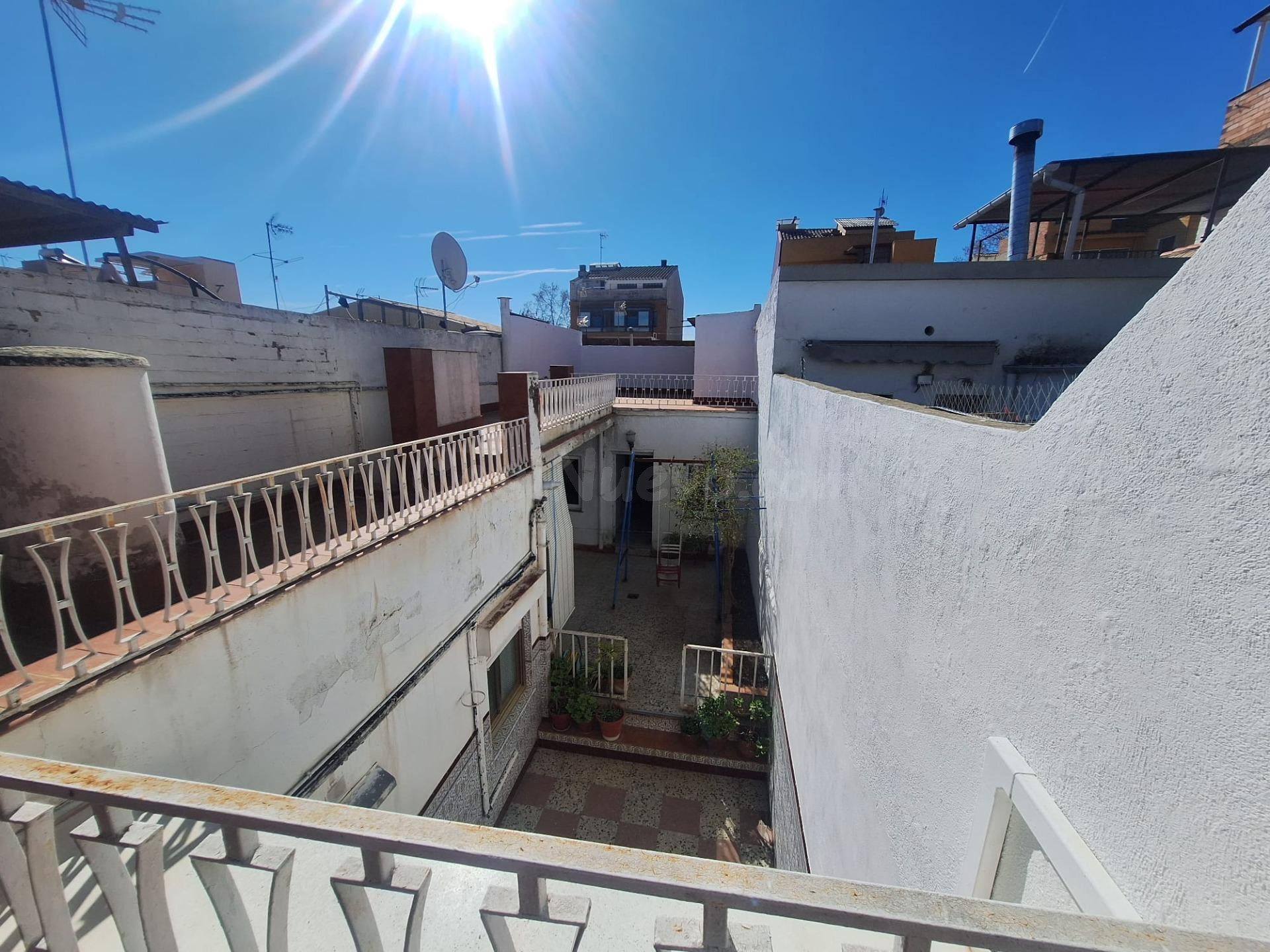 MAGNIFICA CASA CON PATIO Y AMPLIAS TERRAZAS EN POBLENOU - foto 23