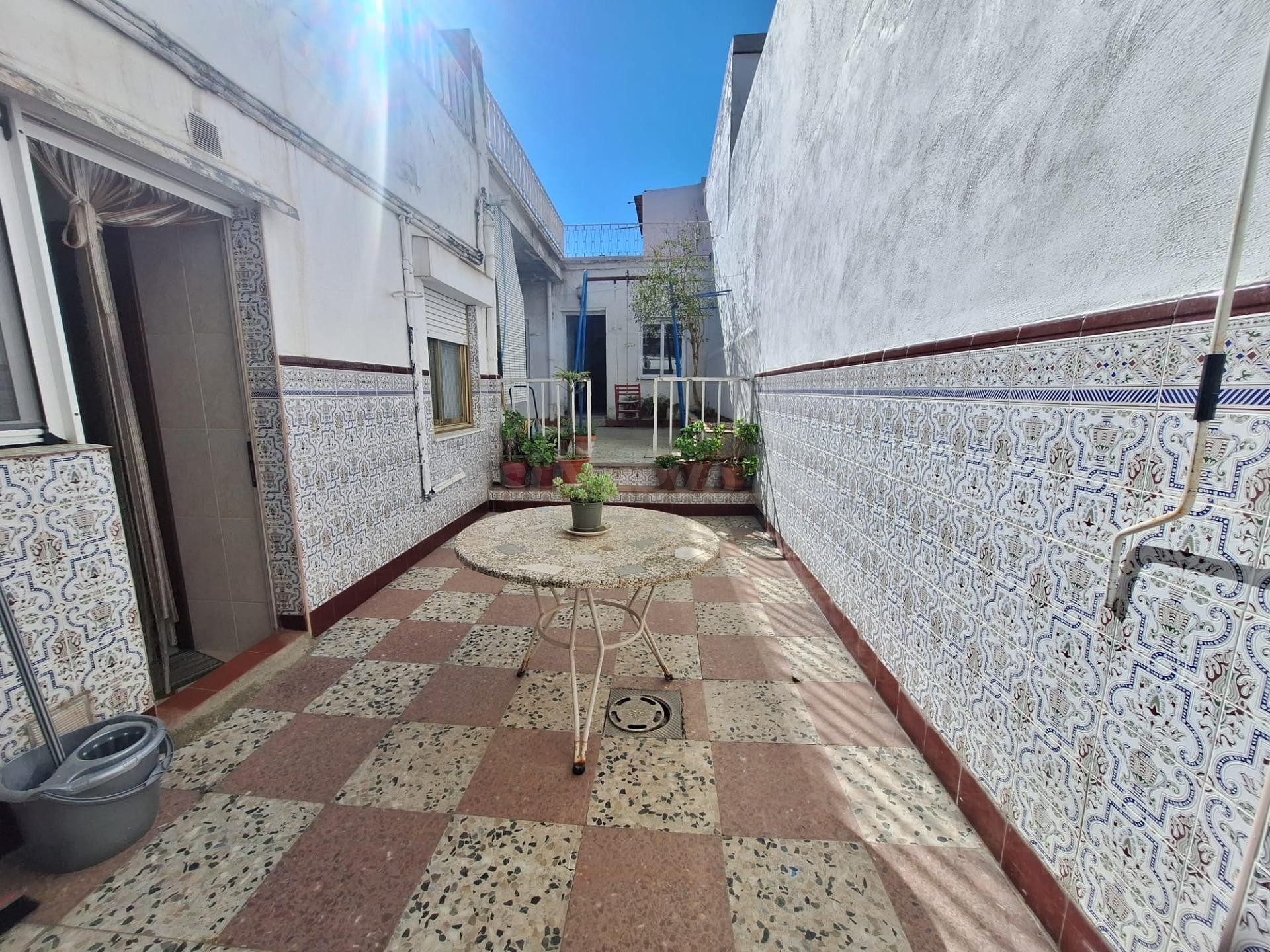 MAGNIFICA CASA CON PATIO Y AMPLIAS TERRAZAS EN POBLENOU - foto 28