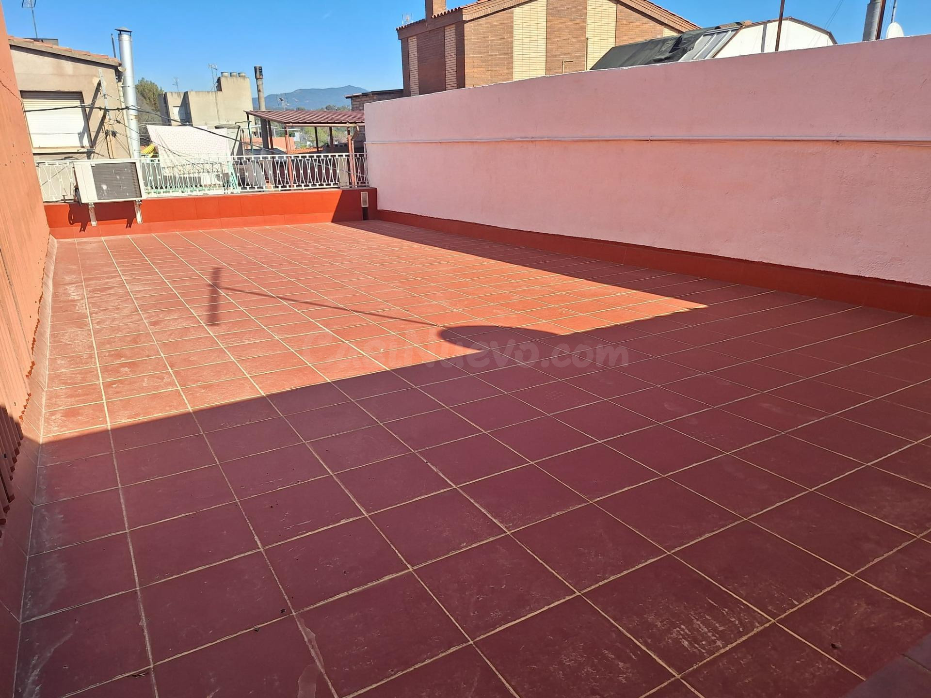 MAGNIFICA CASA CON PATIO Y AMPLIAS TERRAZAS EN POBLENOU - foto 33