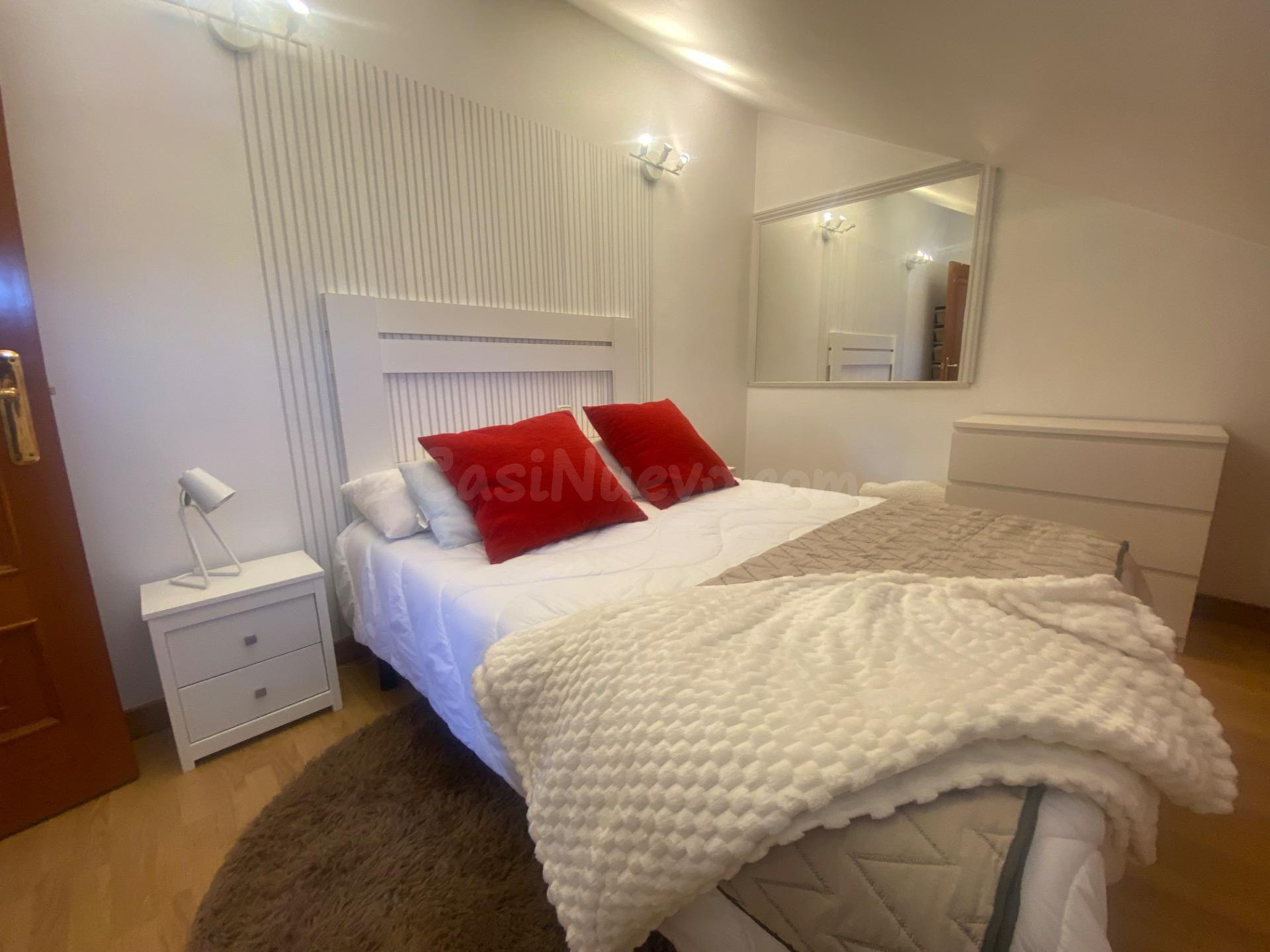 EN VENTA CHALET DE ENSUEÑO EN RUBIANS CON PISCINA Y TERRENO - foto 15