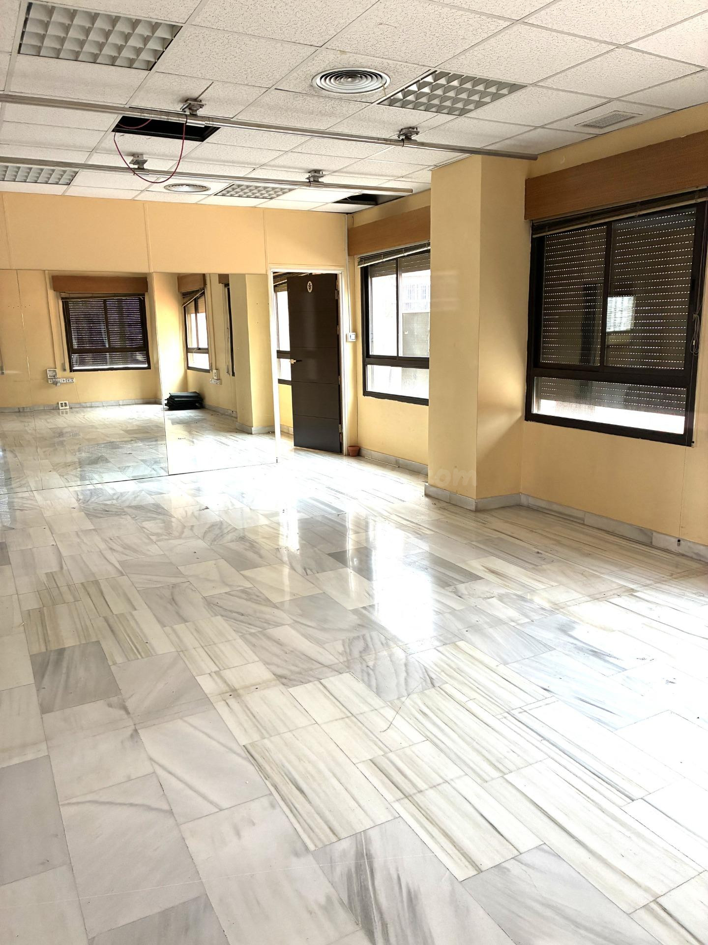 Gran oficina de alquiler cercana al centro Recogidas - foto 7