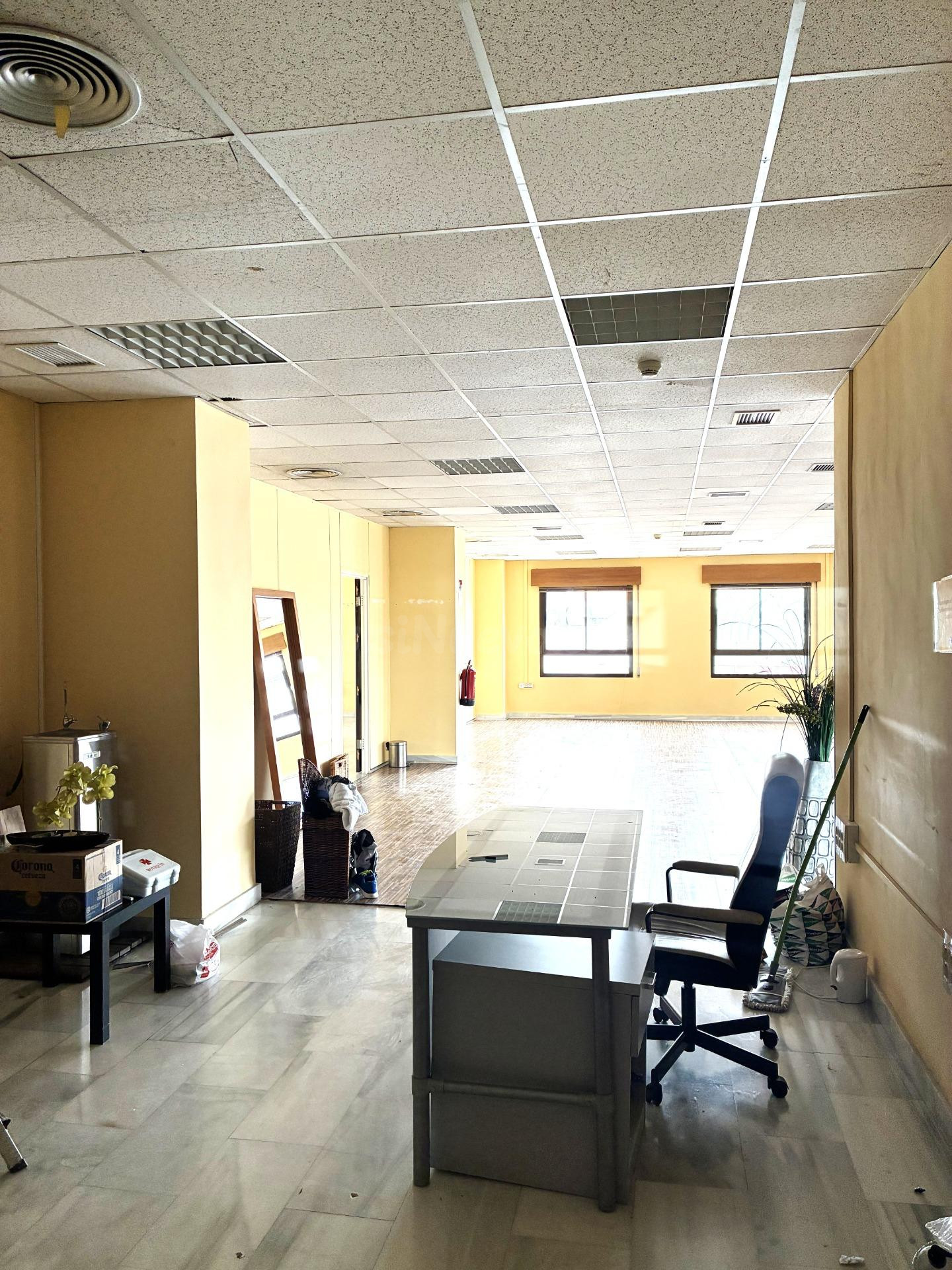 Gran oficina de alquiler cercana al centro Recogidas - foto 12