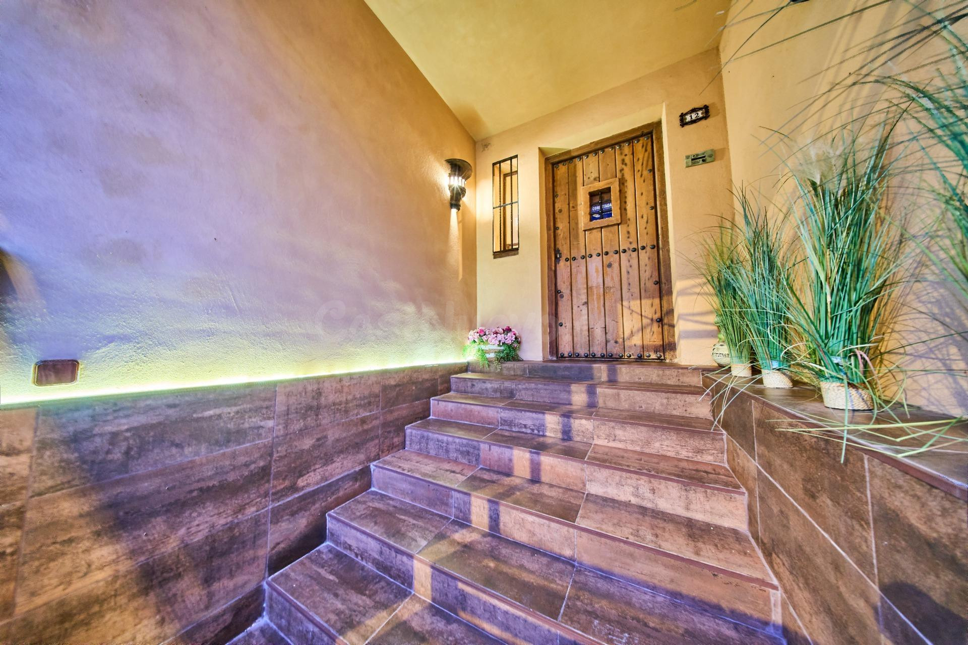 EN LA ZONA DE JUZGADOS SANTA FE, DISPONIBLE UN TROCITO DE PA