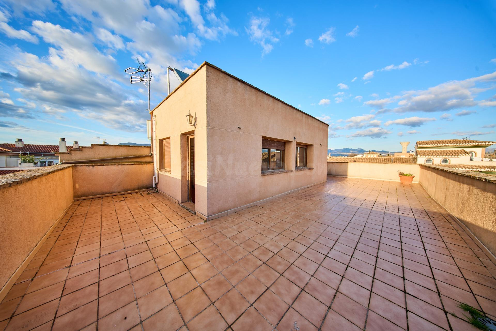 EN LA ZONA DE JUZGADOS SANTA FE, DISPONIBLE UN TROCITO DE PA - foto 13