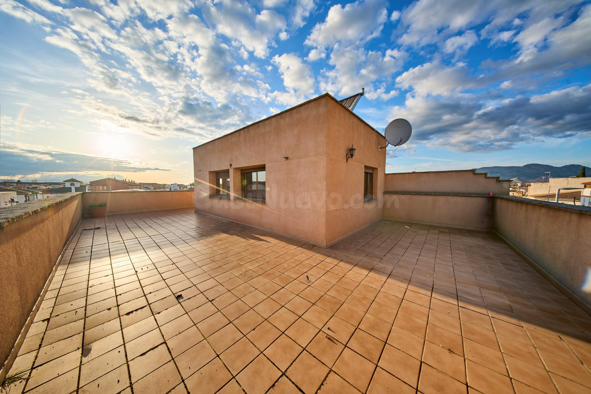 EN LA ZONA DE JUZGADOS SANTA FE, DISPONIBLE UN TROCITO DE PA - foto 14