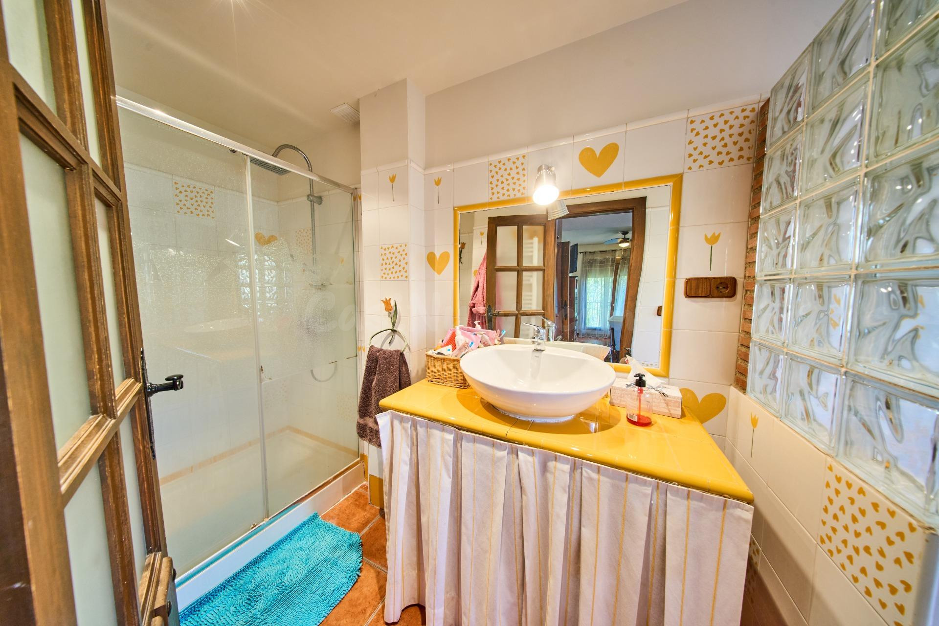 EN LA ZONA DE JUZGADOS SANTA FE, DISPONIBLE UN TROCITO DE PA - foto 26