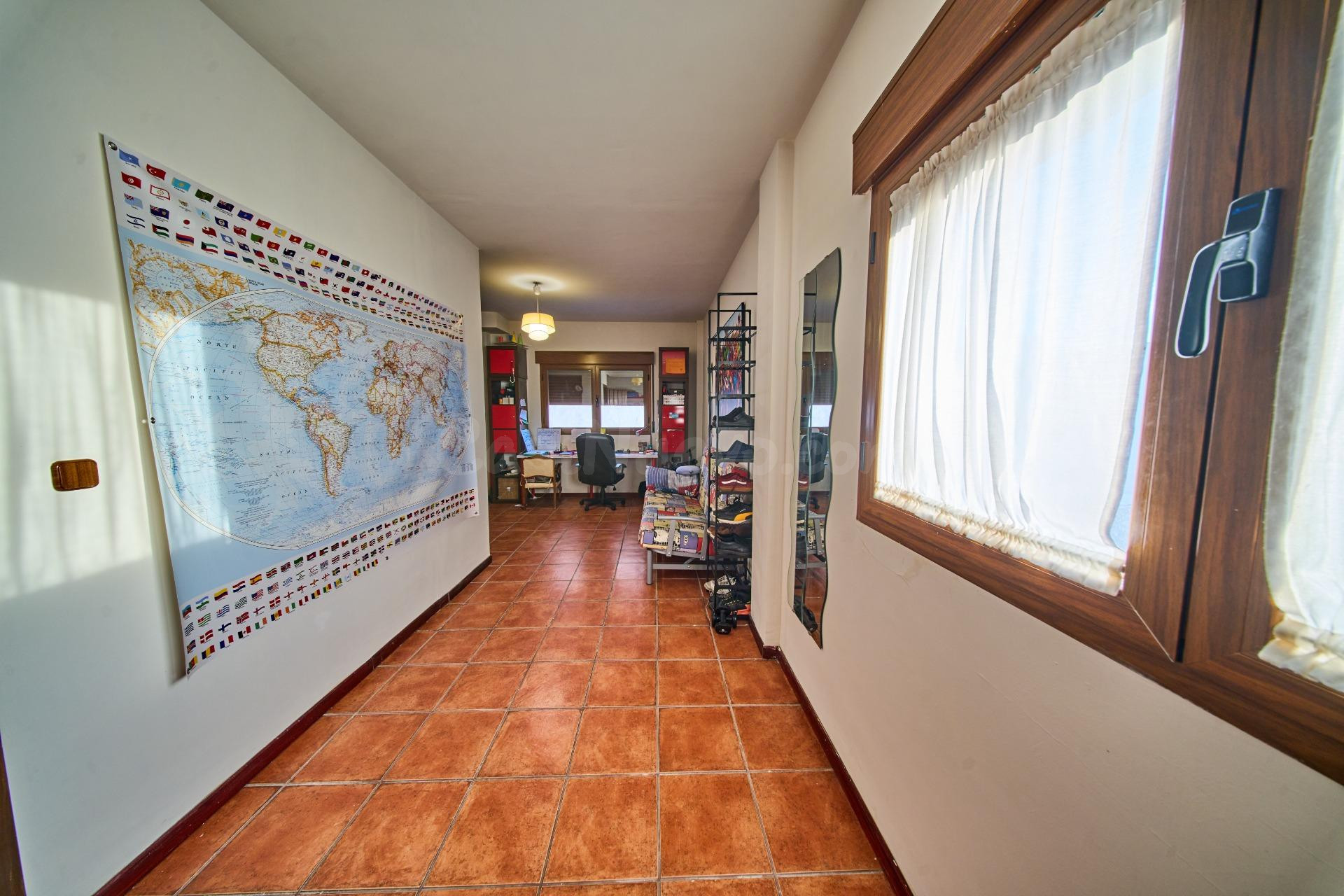 EN LA ZONA DE JUZGADOS SANTA FE, DISPONIBLE UN TROCITO DE PA - foto 29