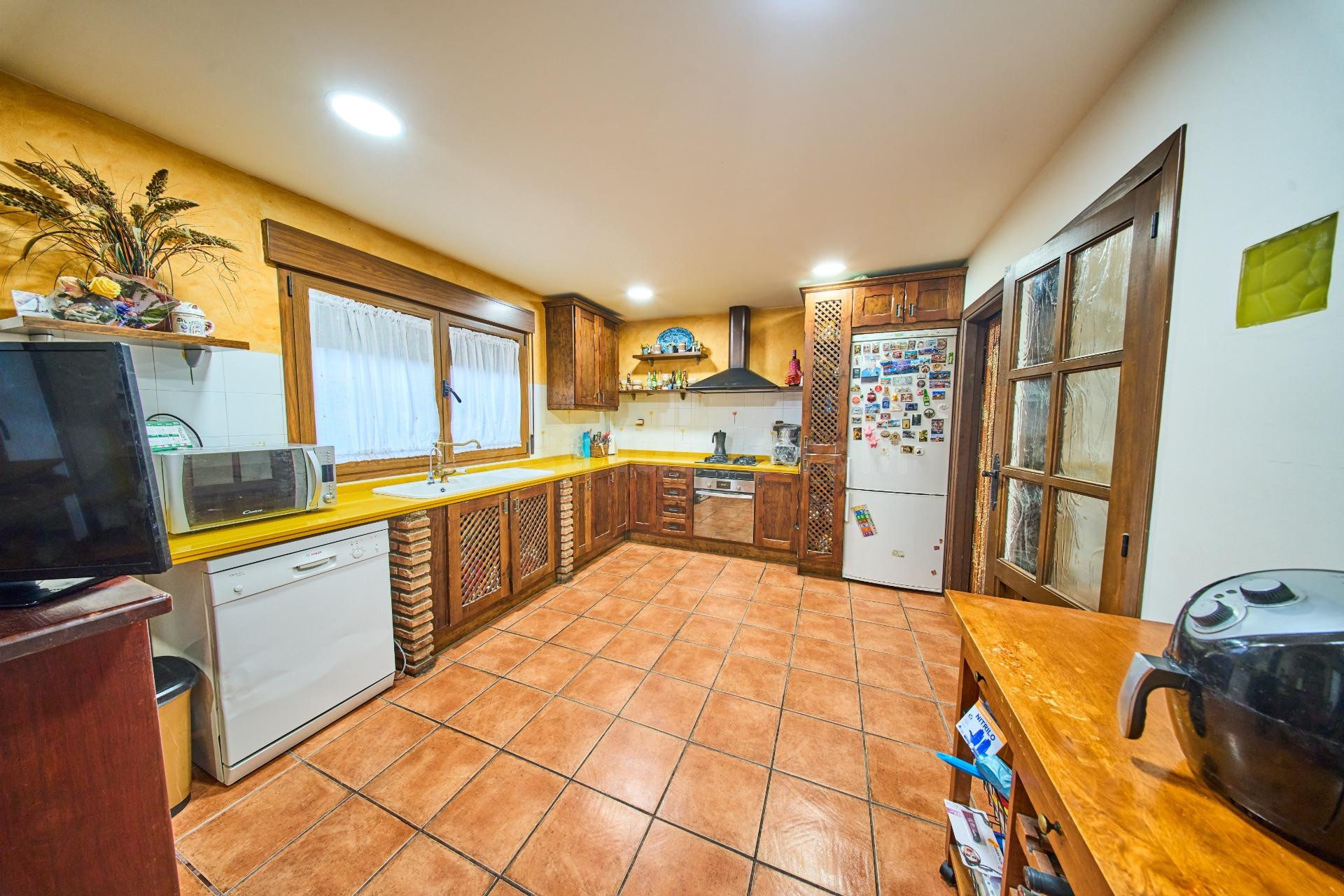 EN LA ZONA DE JUZGADOS SANTA FE, DISPONIBLE UN TROCITO DE PA - foto 49