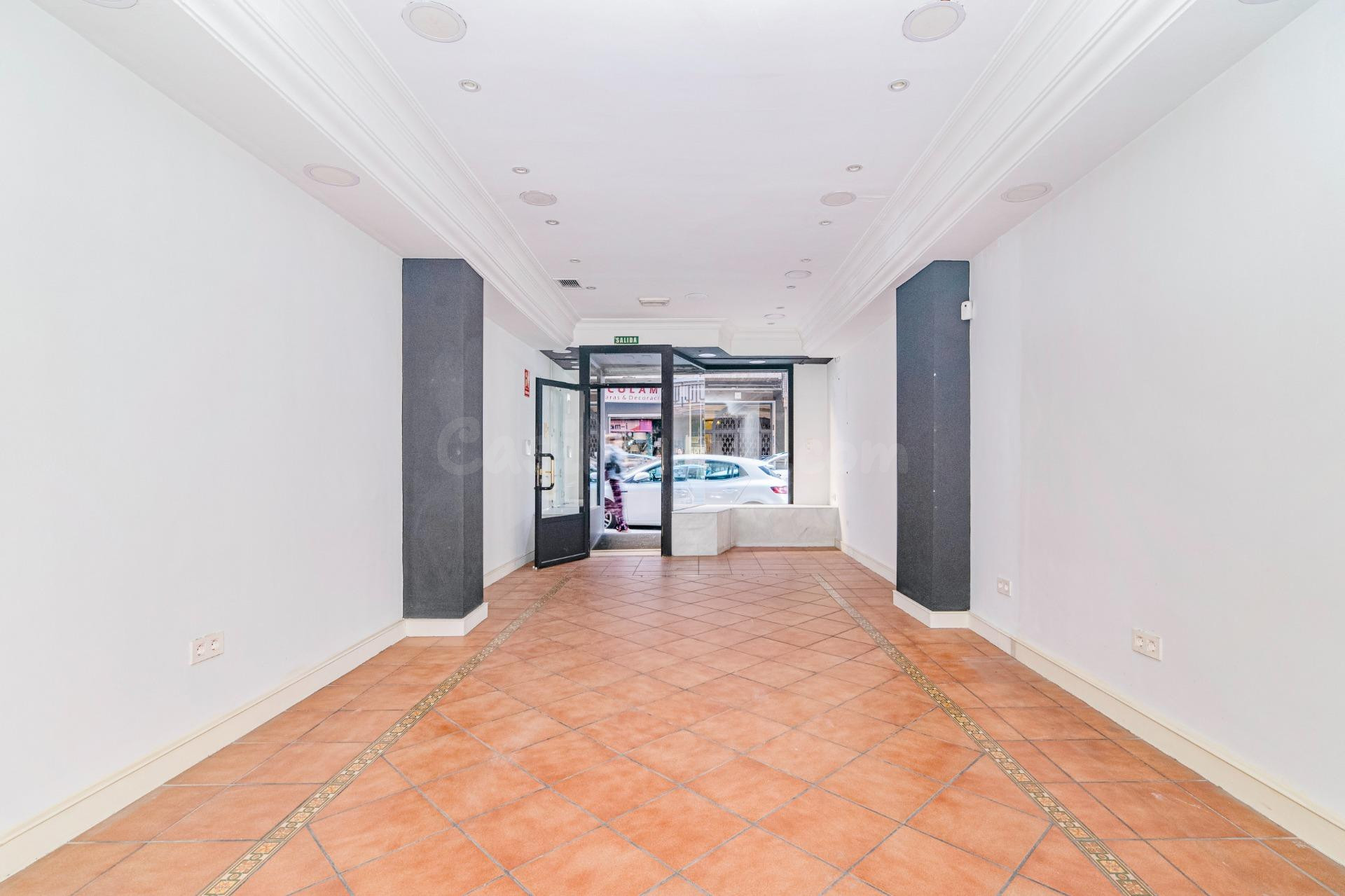 Alquiler de Local en Calle Ancha de Gracia. Granada - foto 8