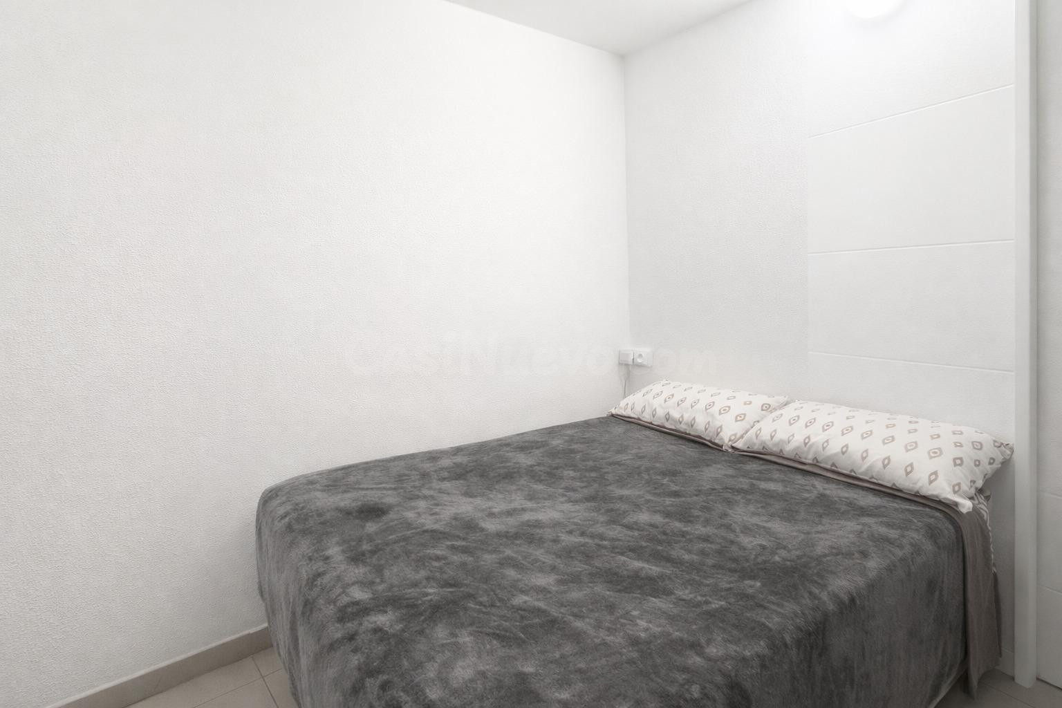 ¿Buscas inversión en Palma? Local reformado con alta rentabi - foto 13