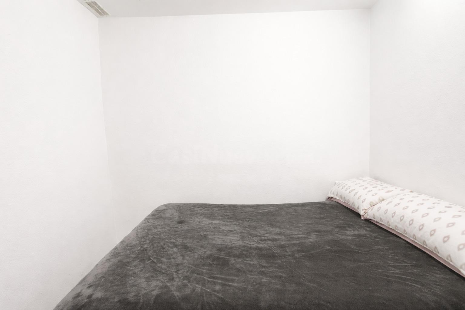 ¿Buscas inversión en Palma? Local reformado con alta rentabi - foto 14