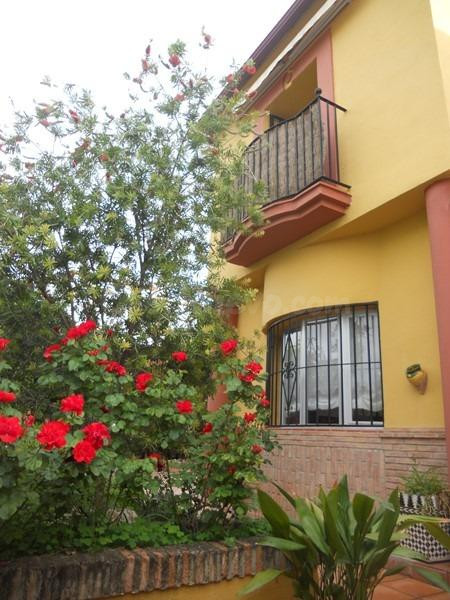 Bonito casa en la Zubia sin amueblar - foto 4