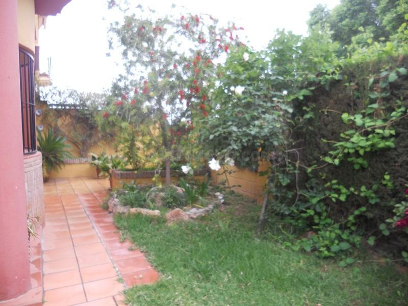 Bonito casa en la Zubia sin amueblar - foto 10