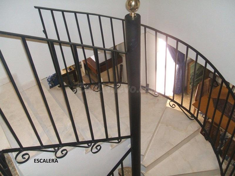 Bonito casa en la Zubia sin amueblar - foto 16