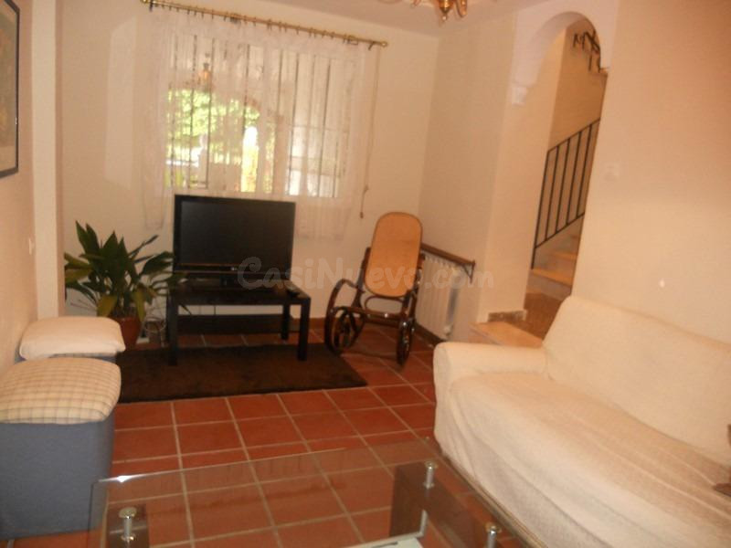 Bonito casa en la Zubia sin amueblar - foto 19
