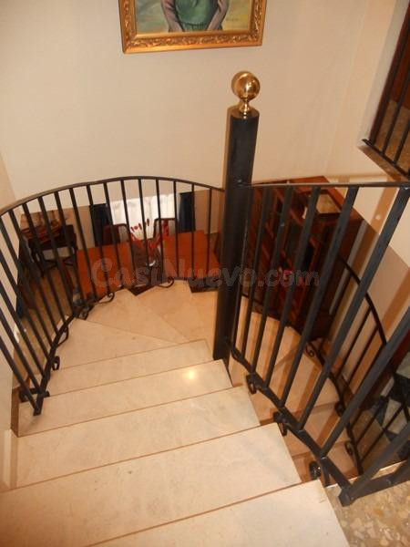 Bonito casa en la Zubia sin amueblar - foto 34