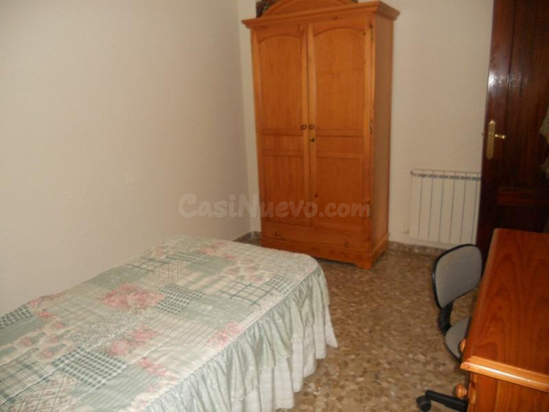 Bonito casa en la Zubia sin amueblar - foto 43