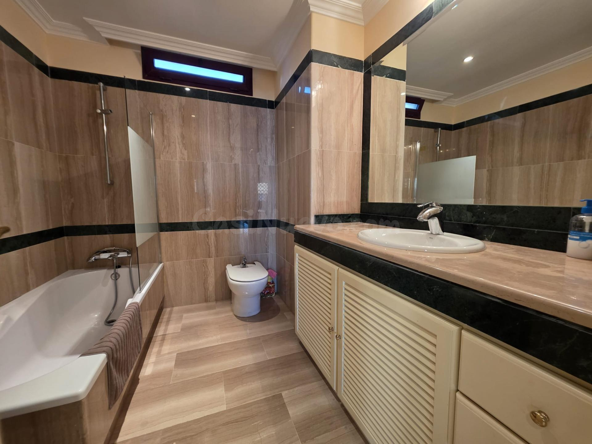 Piso con vistas al mar en Torrequebrada – Avenida del Sol |  - foto 19