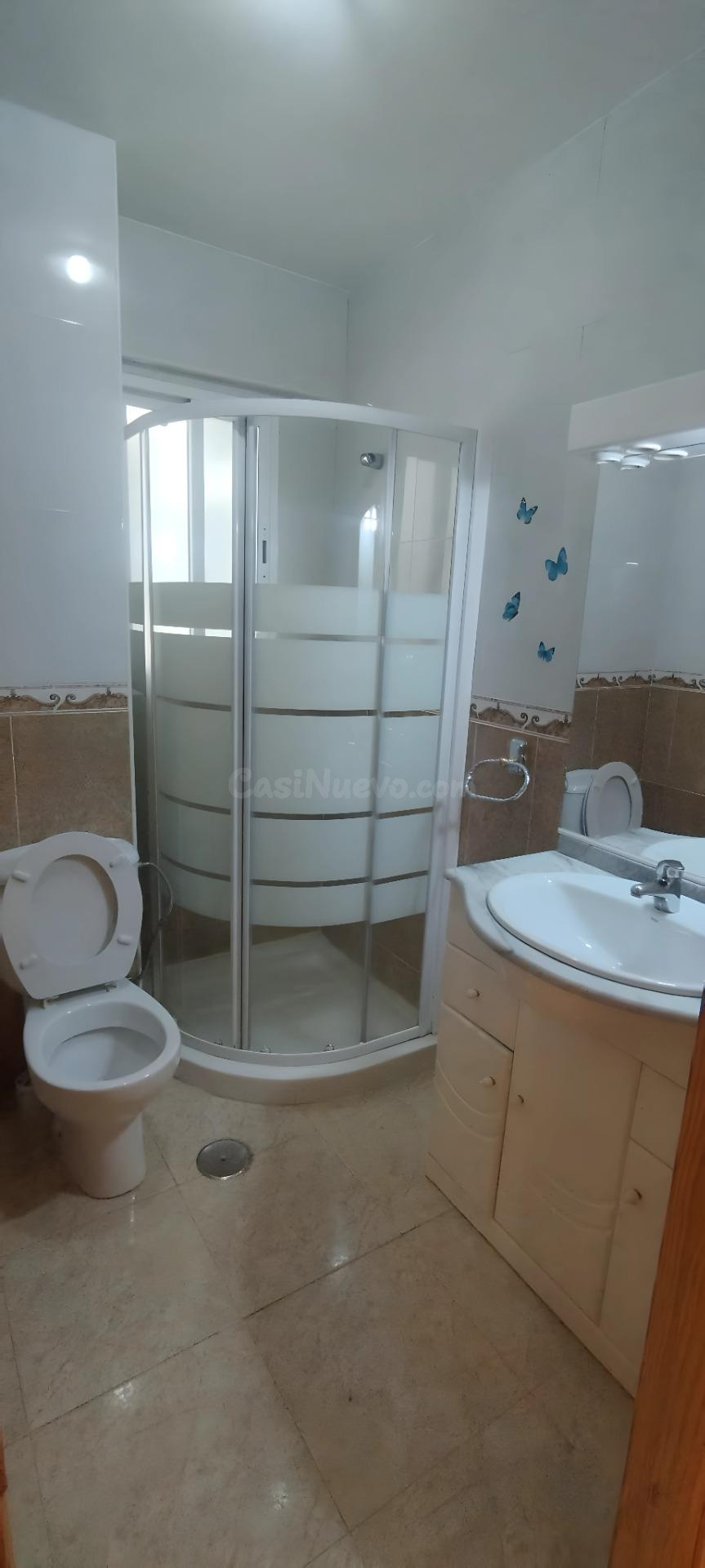 Piso reformado ideal para CHICAS ESTUDIANTES | Parque García - foto 19
