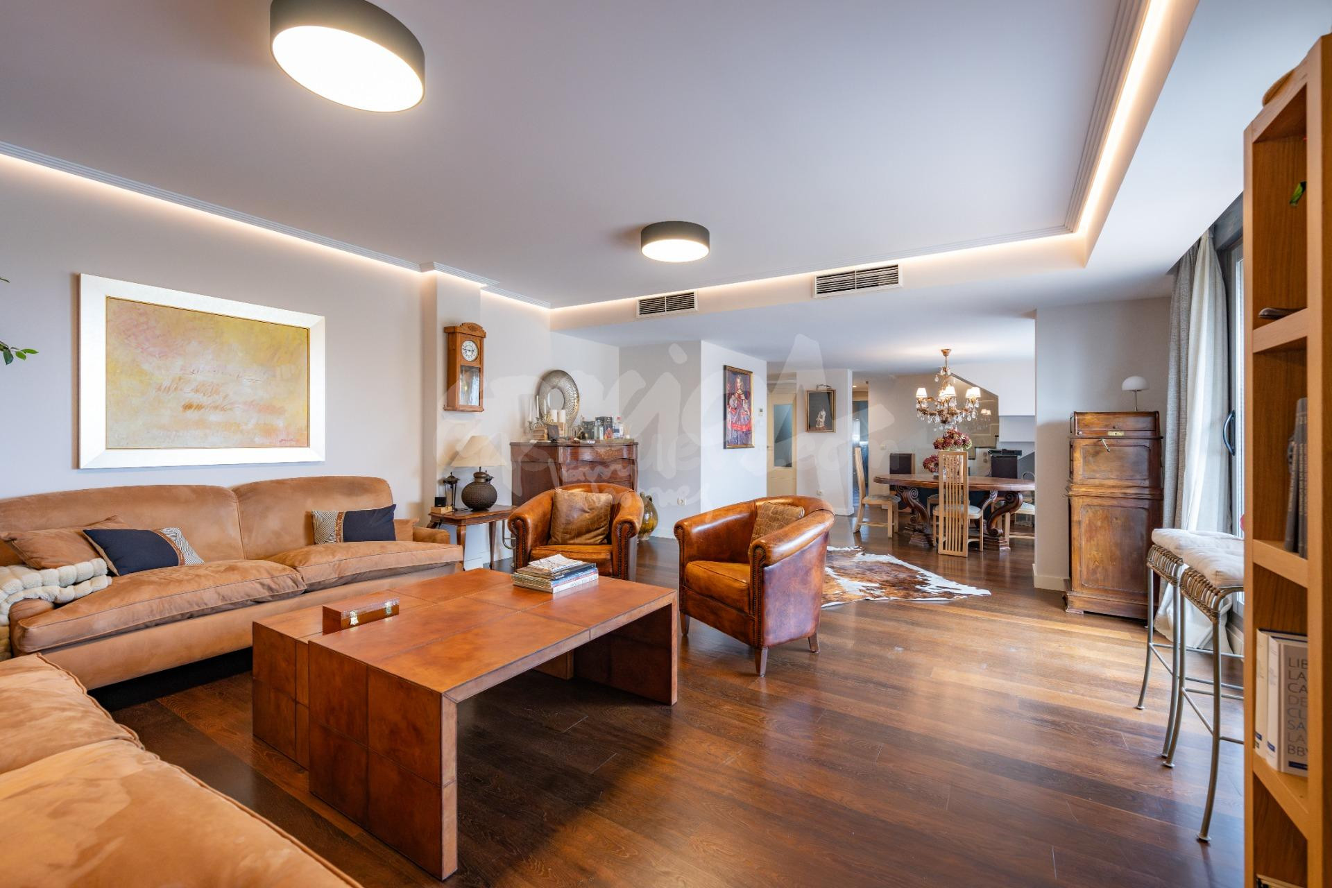 Ático dúplex con terrazas y vistas despejadas: amplitud, luz - foto 7