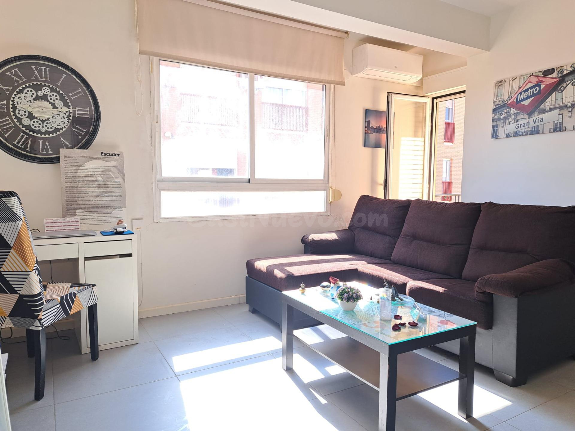 Piso reformado junto a zona Reinas.