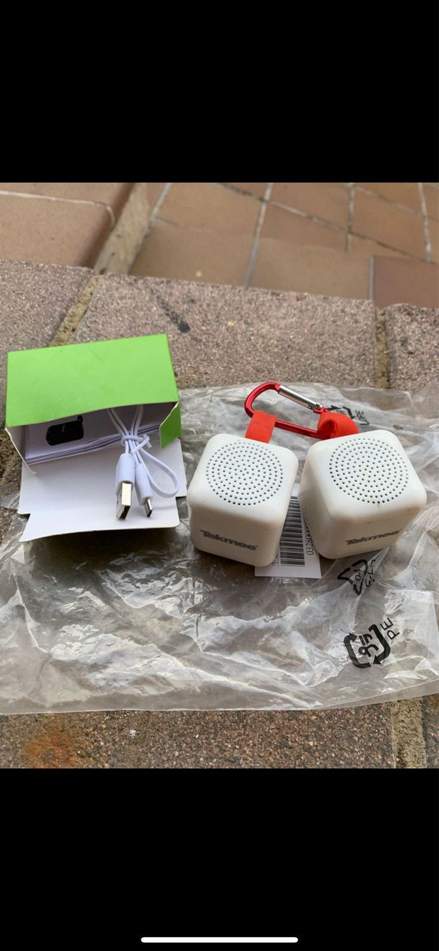 Altavoces bluetooth Nuevos