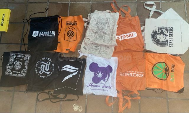 Lote de Bolsas de Tela Varias Marcas
